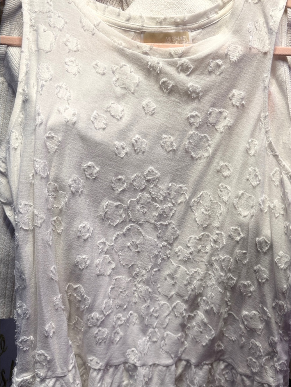SOLD!!! reserve for sueMichael Kors Cream Textured Floral Sleeveless Top